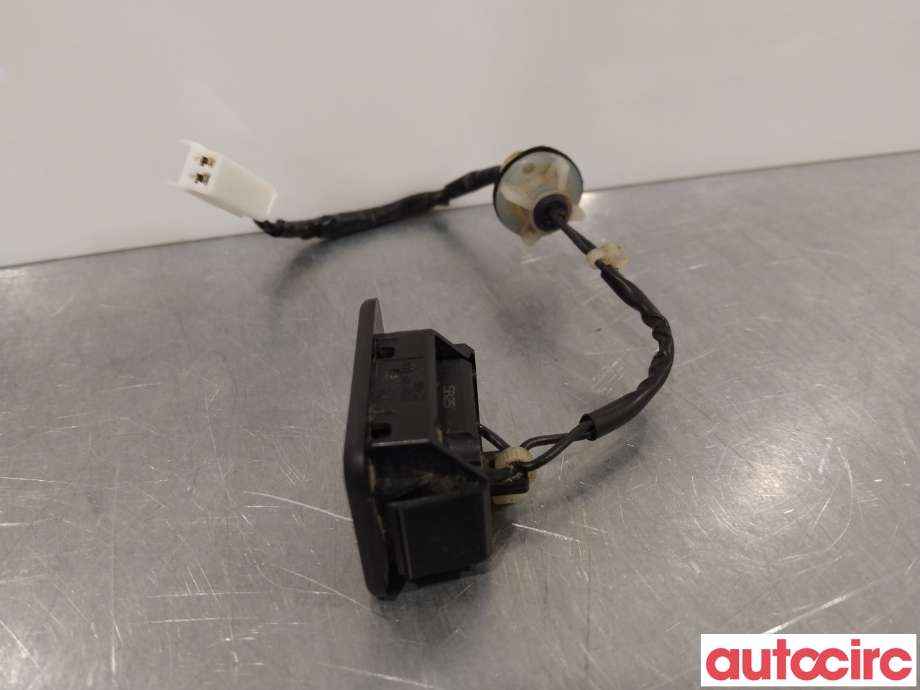 Bryter baklukeåpner til Mazda CX-5 2012-2017 (Type I) (MAZDA|KD45-67-6S0B|6S2A676S0)