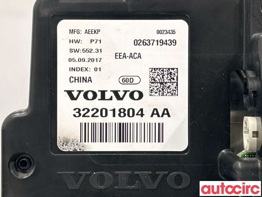 Instrumentpanel til Volvo V90 / V90 CC / S90 2016-->> (VOLVO|36010590|32201804)