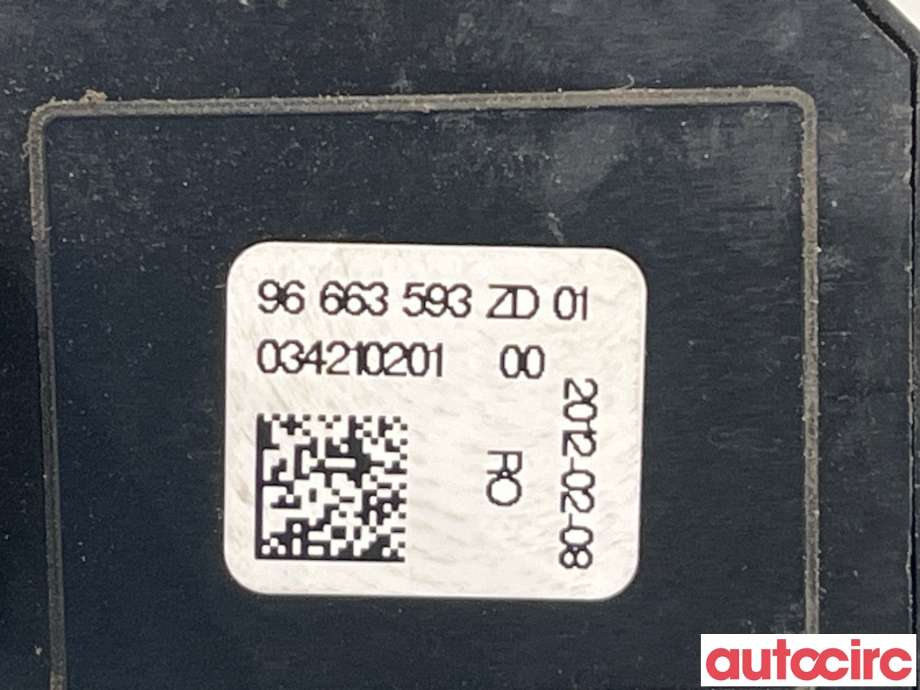 Diverse deler til Peugeot 508 2011-2014 (Type I, Fase 1)  (PEUGEOT|96663593ZD)