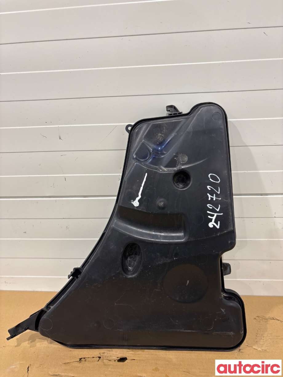 Spylertank til BMW 5-Serie 2017-->> (G30/G31) (G30/G31) (BMW|61668491830|7357290)