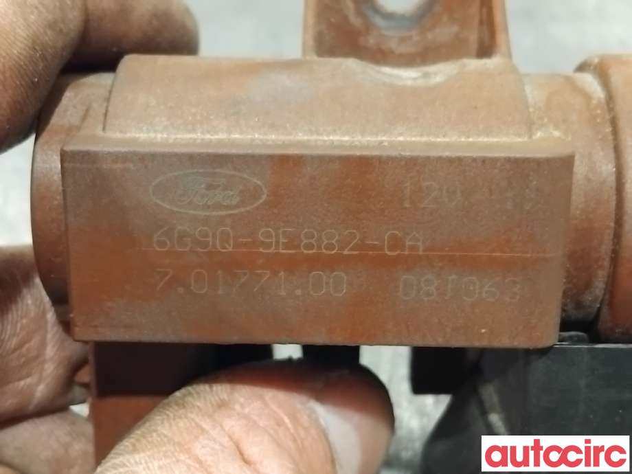 Vakuumventil til Volvo V70 2007-2013 (Type III, Fase 1)  (VOLVO|31216025|70177100|6G9Q-9E882-CA)