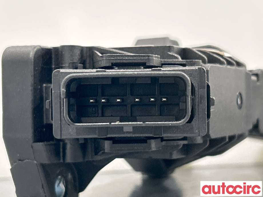 Pedal gass til Opel Mokka E 2020-->> (Type II) (OPEL|9827704480)