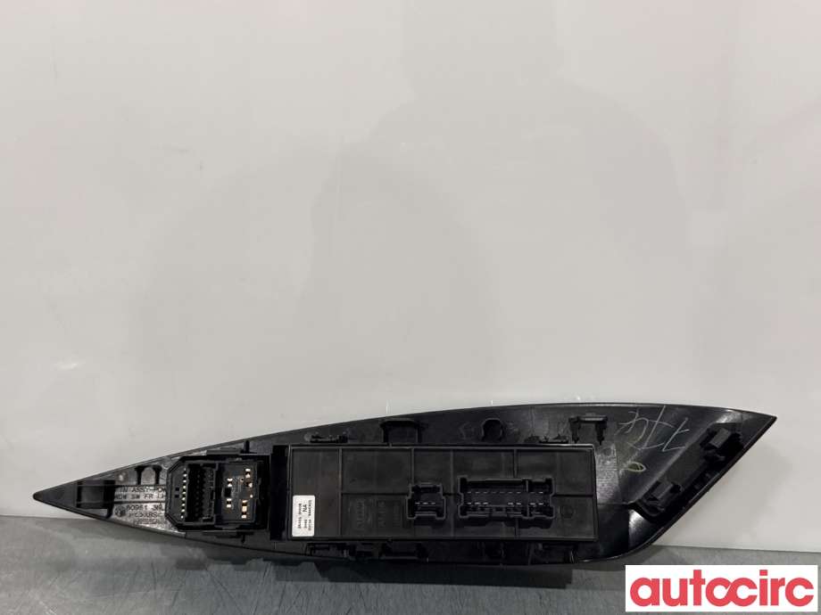 Bryter ruteheis til Nissan Leaf 2011-2017 (Type I)  (NISSAN|254013NA0B|)