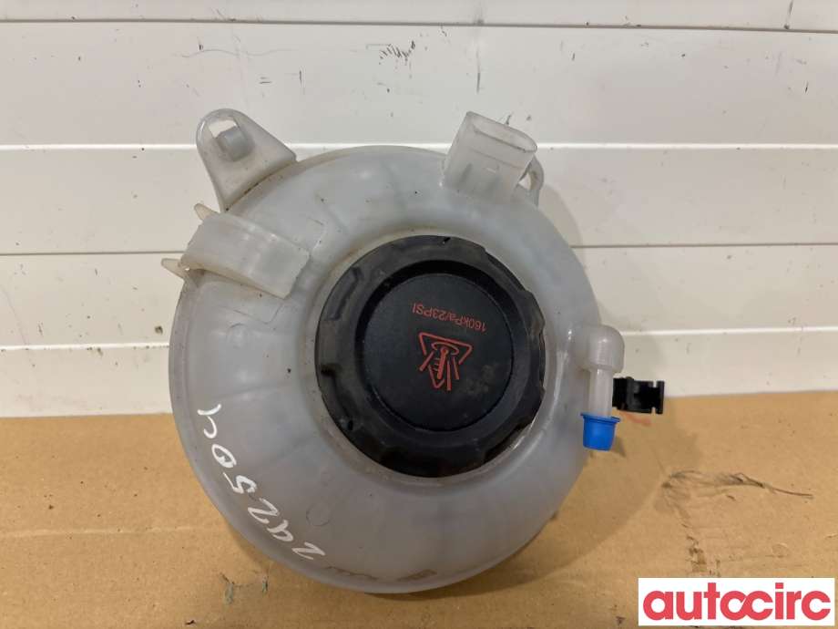 Ekspansjonstank til VW Tiguan 2016-2020 (Type II, Fase 1)  (VOLKSWAGEN|5Q0121407AA|5Q0121407G)