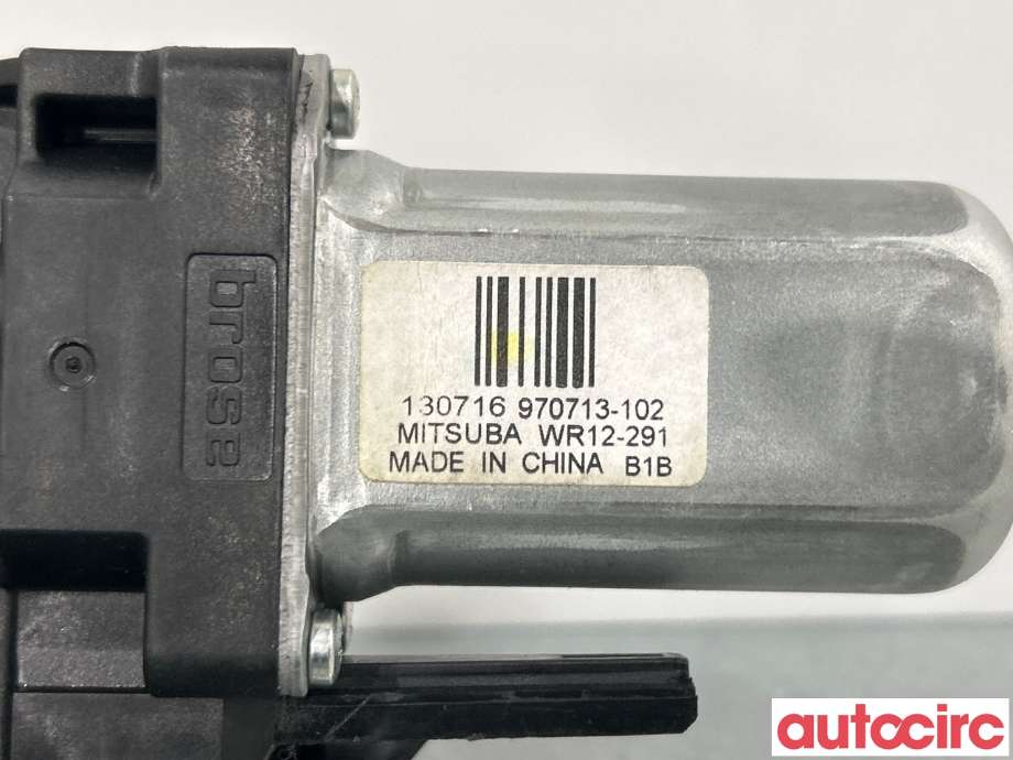 Ruteheis venstre foran til Volvo XC70 2014-2016 (Type II, Fase 2) (VOLVO|30699645|970713-102|)