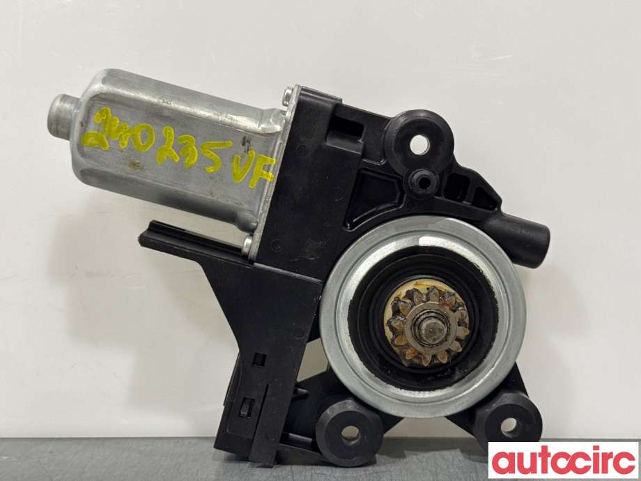 Ruteheis til Volvo XC70 2008-2013 (Type II, Fase 1)  (VOLVO|30699645|970713-101|)