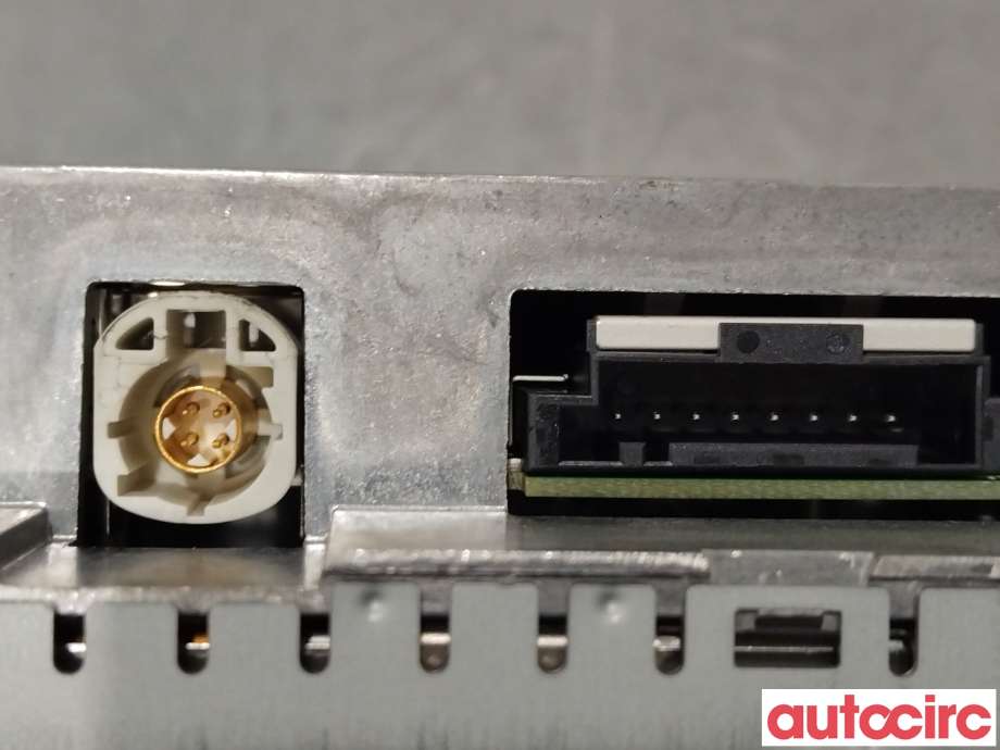 Multimedia display (MCU - Media Controller Unit) til Audi A5 2007-2016 (Type I)  (AUDI|8T0919604A)