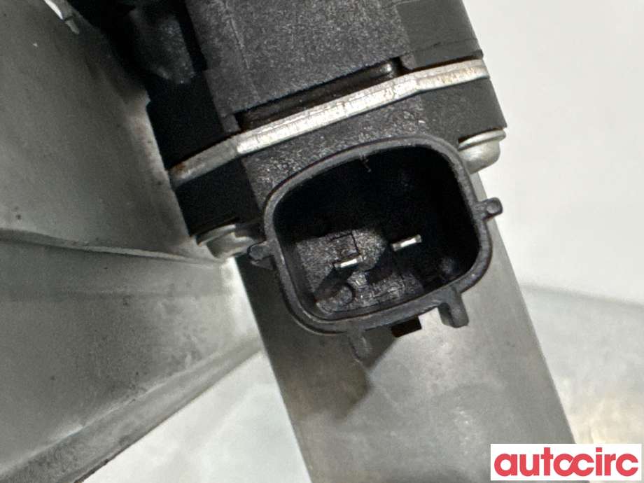 Ruteheis høyre foran til Opel Vivaro B 2014-2019  (OPEL|93867657||9030319-C)