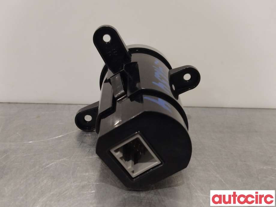 Bryter start/stopp til Kia Soul 2014-2019 (Type II)  (KIA|95430E4000|)