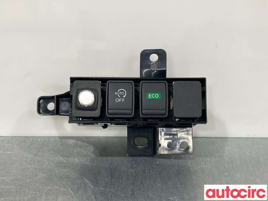 Bryter Antispinn til Nissan Qashqai, 2014-2021 (Type II)  (NISSAN|251534EA0A)