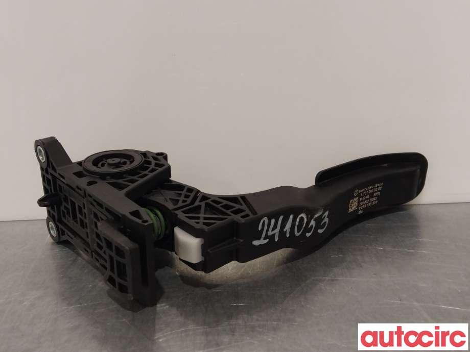 Pedal gass til Mercedes Vito 2014-->> (W447) (W447) (MERCEDES|A9073010200)