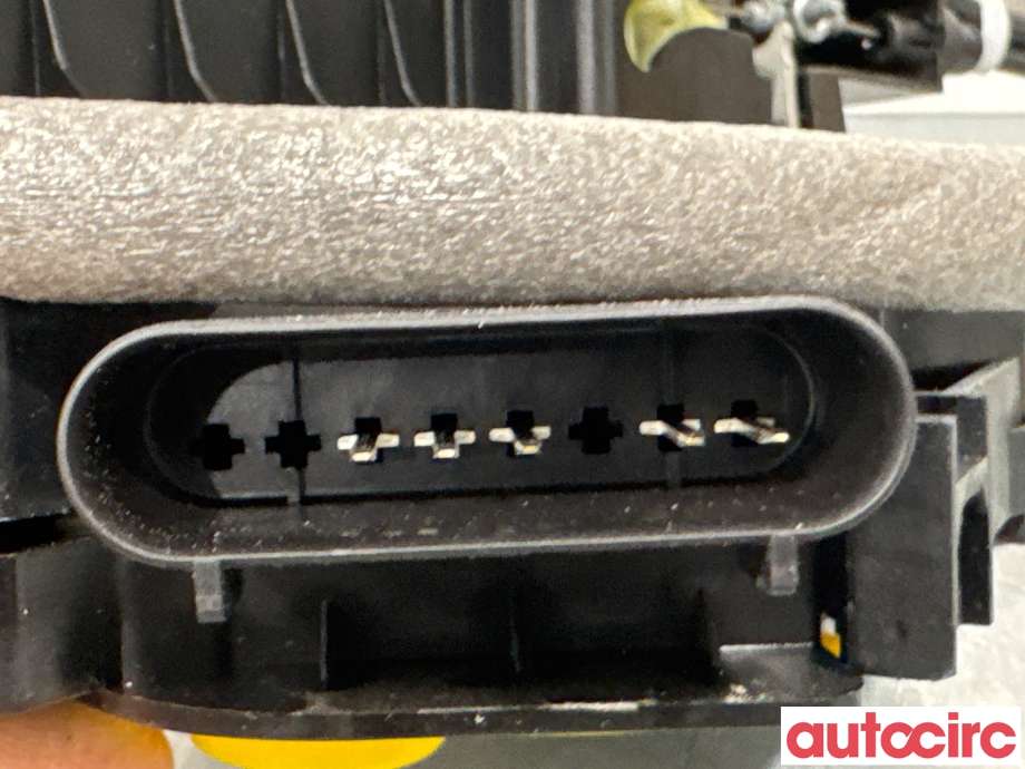Baklukelås til Ford Transit Connect 2013-2018 Type II, Fase 1  (FORD|2090127||DT11-V43288-BH)