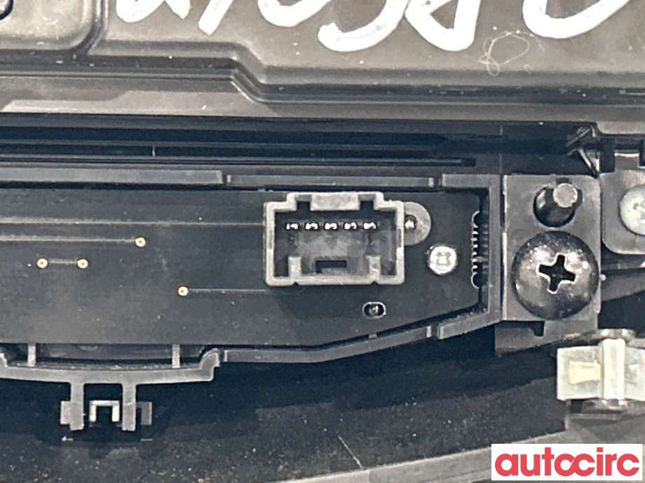 Varmeapparat betjening til Nissan Qashqai 2014-2021 (Type II)  (NISSAN|275004EA1A)
