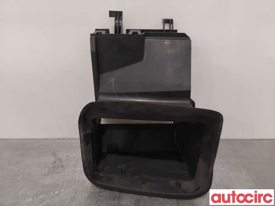 Diverse deler til Renault Clio, 2012-2016 (Type IV, Fase 1) (RENAULT|215588067R)