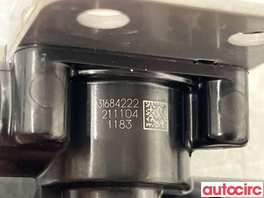 Diverse deler til Volvo XC40 2018-2024  (VOLVO|31684222|)