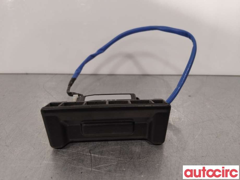 Bakluke/bakdør håndtak til Mazda CX-3 2015-2022 (MAZDA|D10E624B0B)