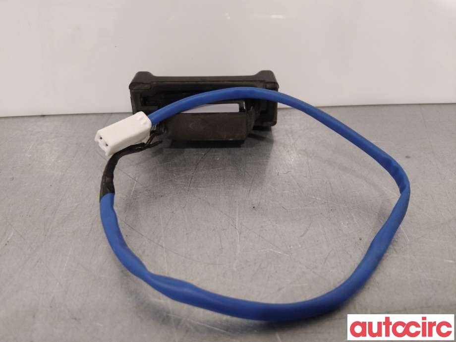 Bakluke/bakdør håndtak til Mazda CX-3 2015-2022 (MAZDA|D10E624B0B)