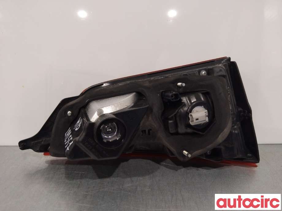Baklykt høyre indre til Nissan Qashqai 2014-2021 (Type II)  (NISSAN|265504EA5D|265504EA6E)