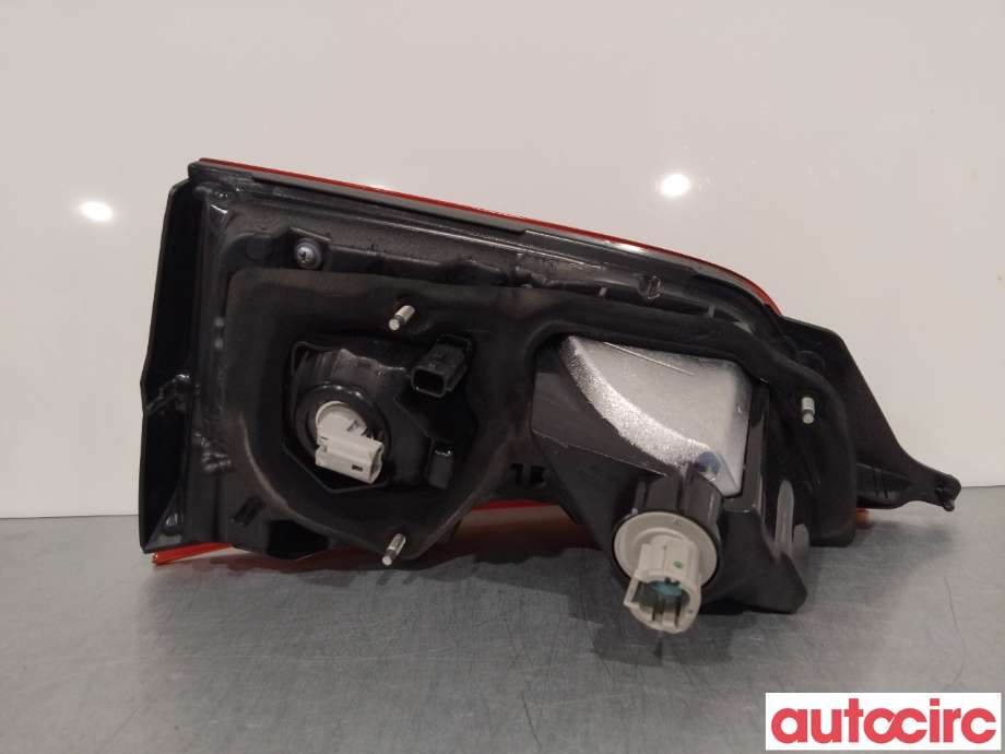 Baklykt venstre indre til Nissan Qashqai 2014-2021 (Type II)  (NISSAN|265554EA5C|265554EA5E)