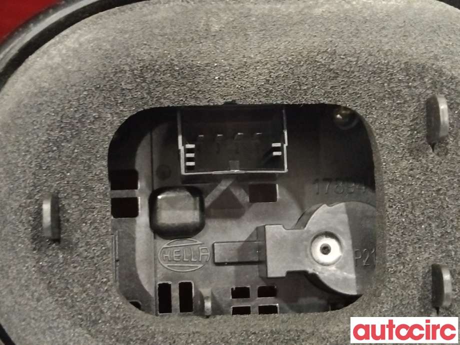 Baklykt høyre til VW Tiguan 2011-2016 (Type I, Fase 2)  (VOLKSWAGEN|5N0945096Q)