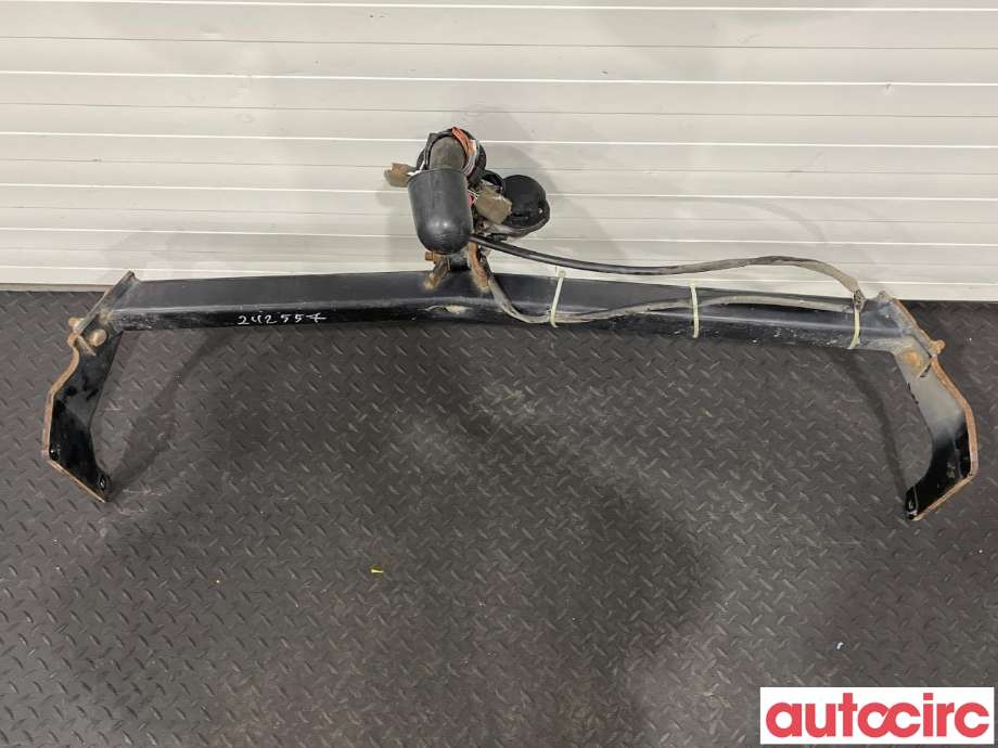 Hengerfeste til Nissan Qashqai 2014-2021 (Type II)  (NISSAN|NO NR|5690|KE500-4E520)