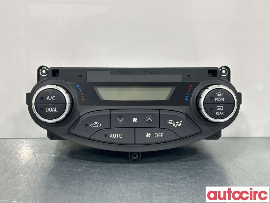Varmeapparat betjening til Toyota Yaris, 2014-2020 (Type III, Fase 2)  (TOYOTA|559000D800C3)