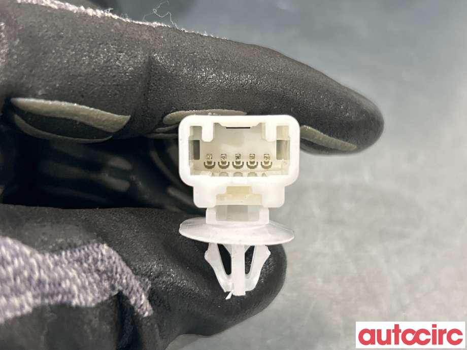 Speil innvendig til Toyota Yaris 2014-2020 (Type III, Fase 2)  (TOYOTA|878100D100)