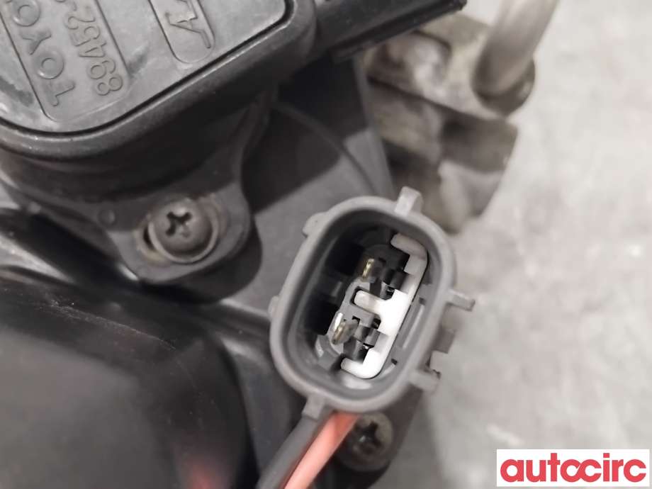 Spjeldhus til Toyota Prius 2004-2009 (Type II) (COMBI) (COMBI) (TOYOTA|223021020||89452-30150)