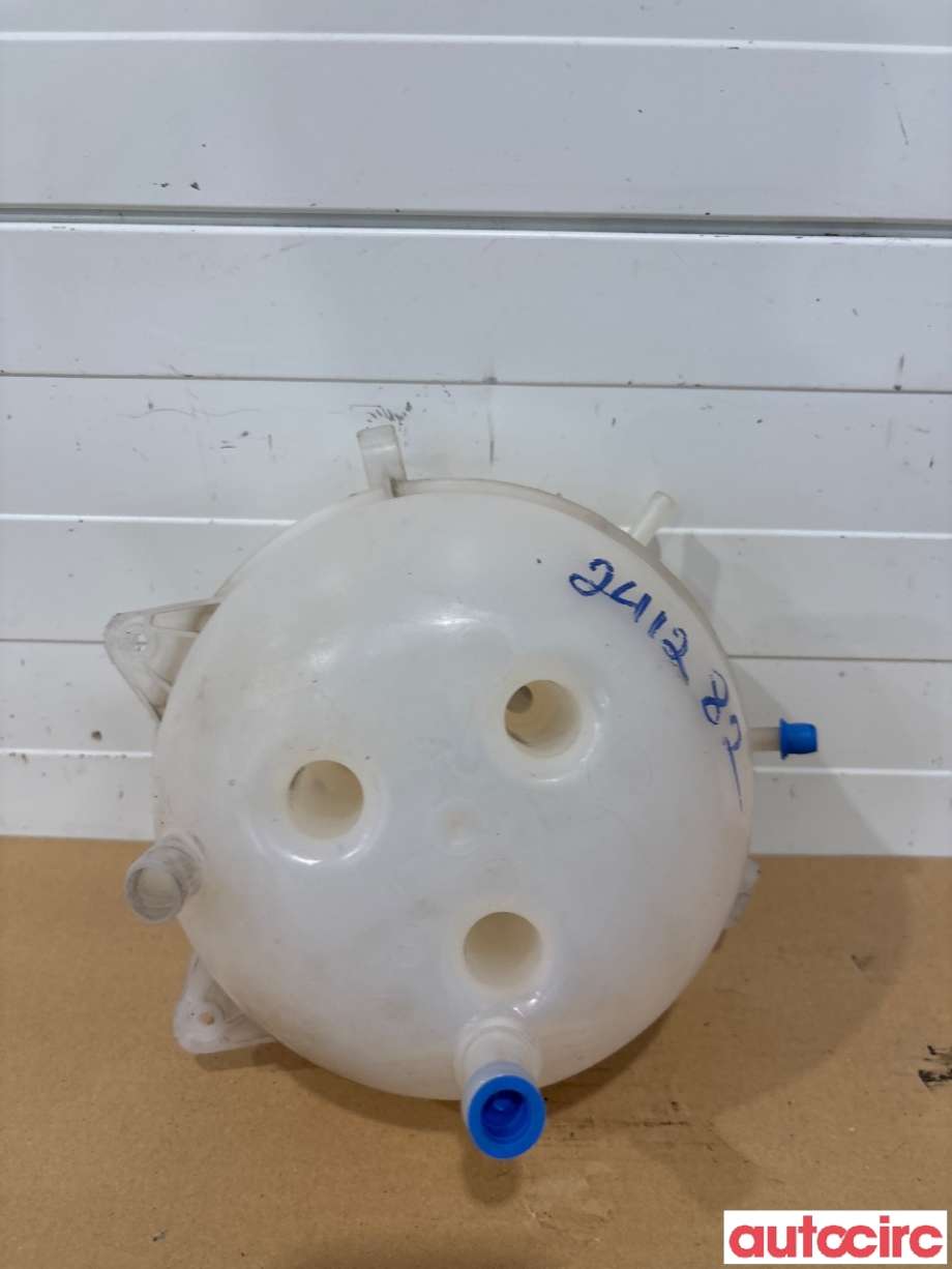 Ekspansjonstank til VW Transporter / Caravelle 2009-2015 (Fase 2) (T5) (T5) (VOLKSWAGEN|7H0121407C)