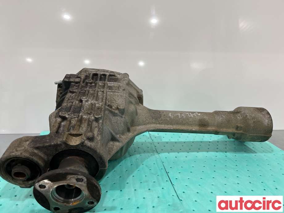 Kardang til Nissan Navara 2005-2010 (Fase 1) (D40) (D40) (NISSAN|38510EA000|)