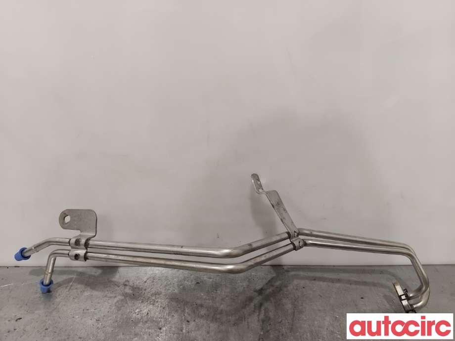 Diverse deler til Audi A4 2015-2019 (Type V, Fase 1) (B9) (B9) (AUDI|04E121497N||04E122157AC)
