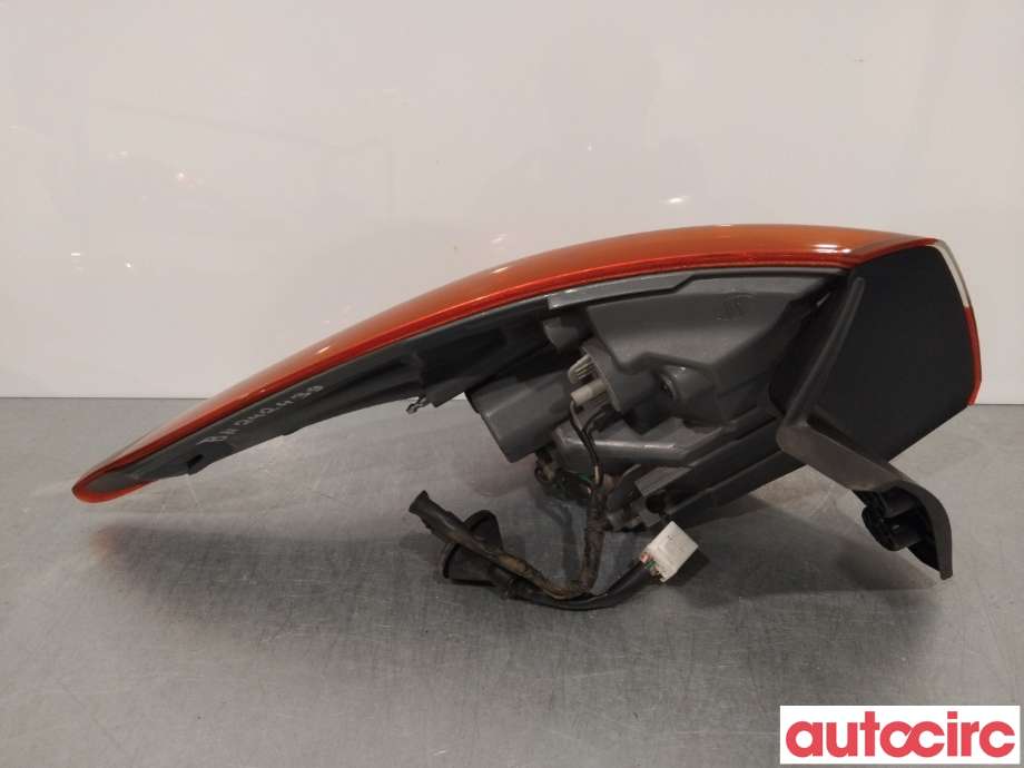 Baklykt høyre til Hyundai i30 2012-2017 (Type II)  (HYUNDAI|92402A5020)