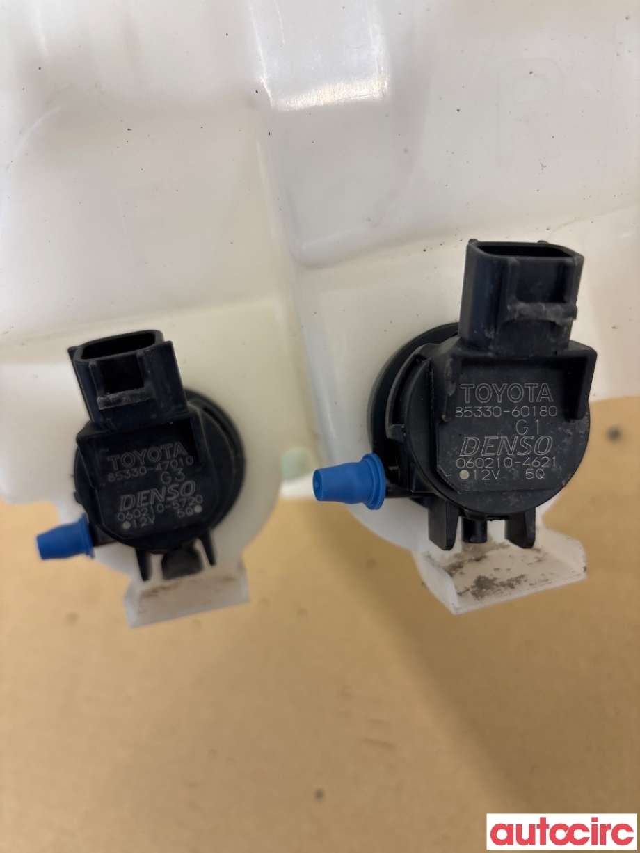 Spylertank til Toyota Prius +7 2012-2020 (Type III) (stasjonsvogn) (stasjonsvogn) (TOYOTA|8531547140|)