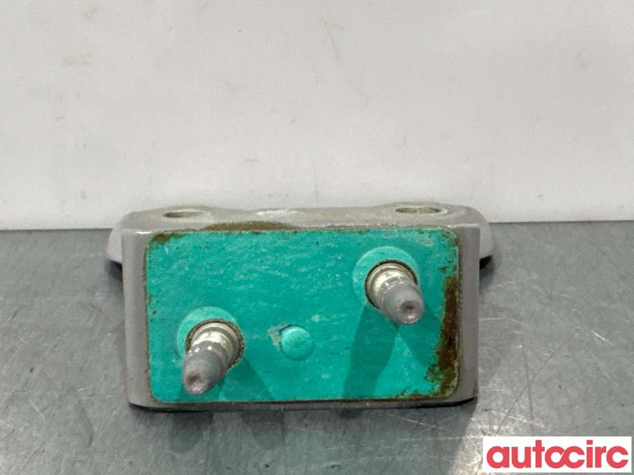 Hengsler til Toyota Yaris Cross (SUV) 2021-->>  (TOYOTA|6881002160|)