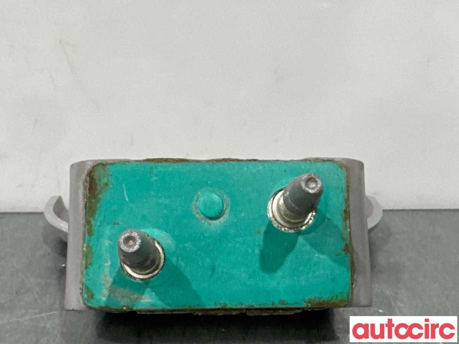 Hengsler til Toyota Yaris Cross (SUV) 2021-->>  (TOYOTA|6881002160|)