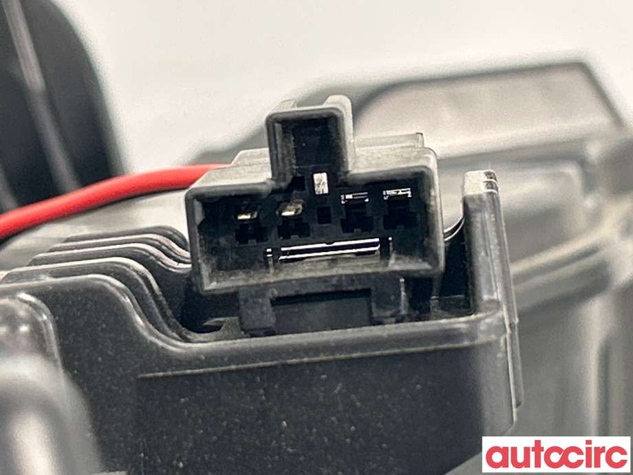 Bilstereo høyttaler til Hyundai Tucson 2015-2020 (HYUNDAI|96380D3500)