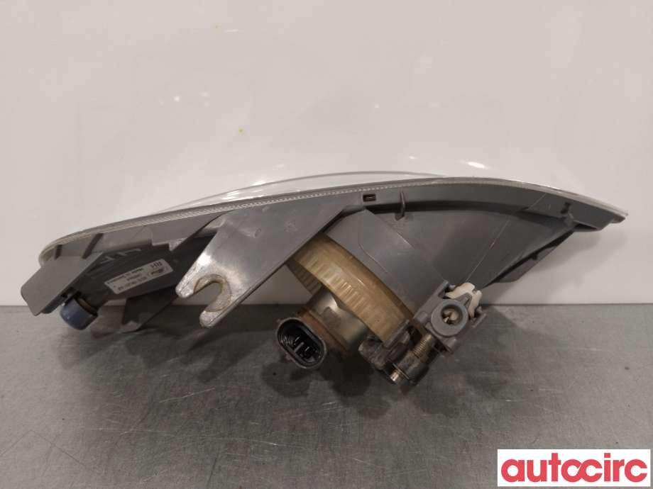 Tåkelykt høyre foran til Ford Mondeo 2011-2014 (Type IV, Fase 2)  (FORD|1731475|130504A|BS71-15K201-AB)