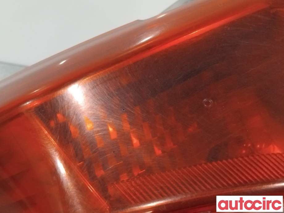 Baklykt venstre til Toyota Yaris 2012-2014 (Type III, Fase 1)  (TOYOTA|815610D370)