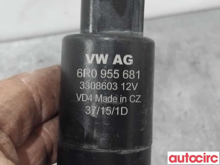 Spylerpumpe til Audi A3 2012-2016 (Type III, Fase 1)  (AUDI|6R0955681|)