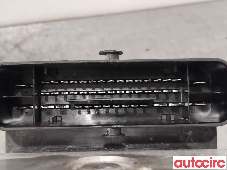 ABS sentral til Audi A3 2012-2016 (Type III, Fase 1) (AUDI|3Q0614517AA|100916-03383|3Q0614517AF)