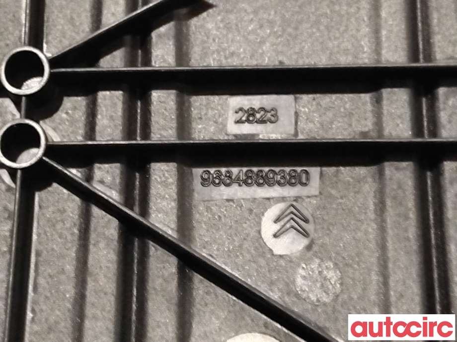 Motordeksel over motor til Peugeot 5008 2010-2017 (Type I)  (PEUGEOT|0137E5||9684889380)
