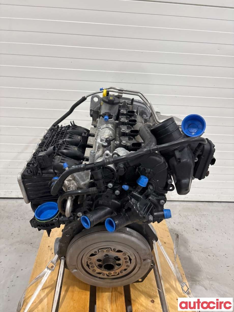 Motor bensin til VW Passat, 2015-2019 (Fase 1) (B8) (B8) (VOLKSWAGEN|04E100038G)