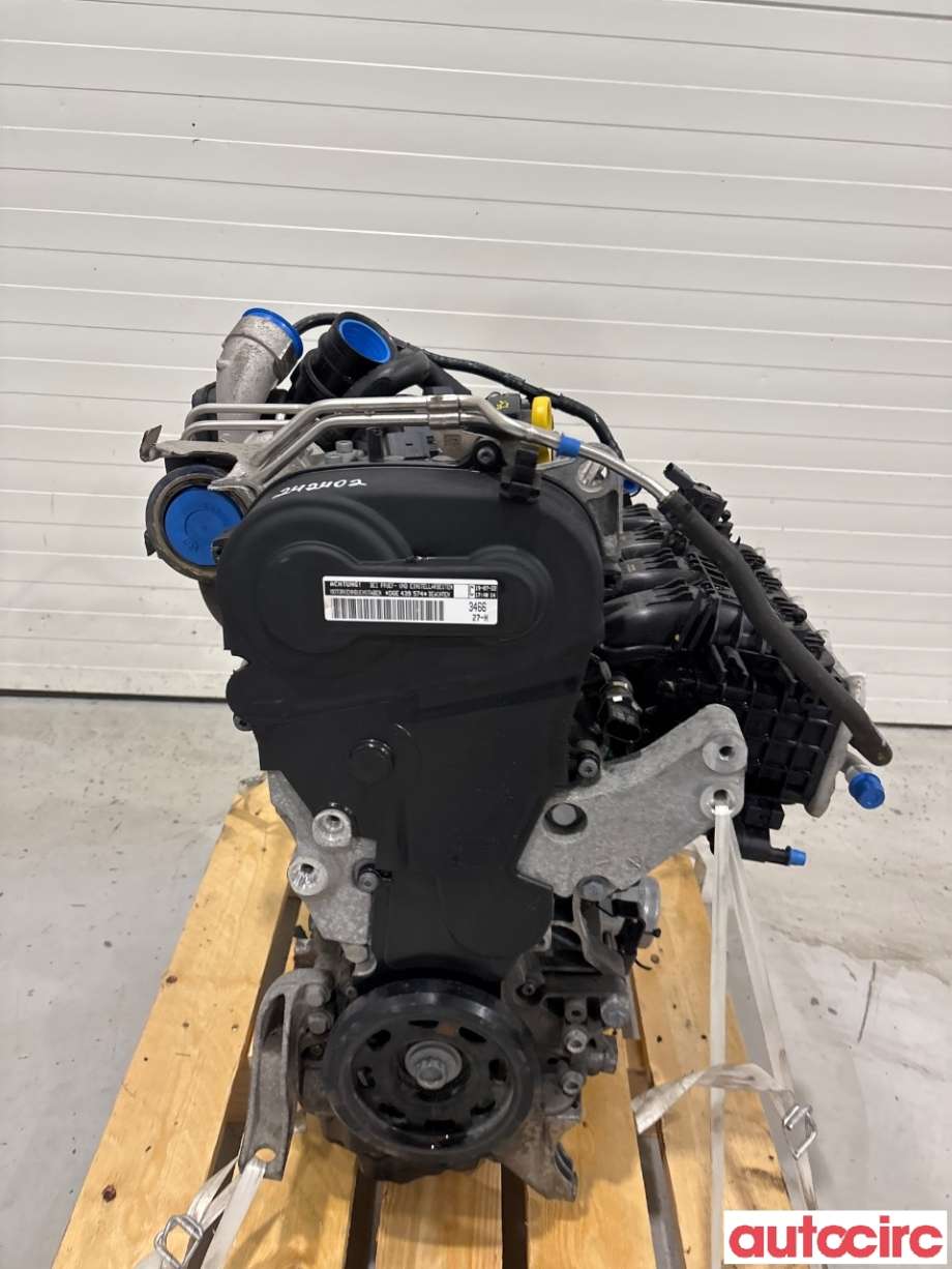 Motor bensin til VW Passat 2015-2019 (Fase 1) (B8) (B8) (VOLKSWAGEN|04E100038G|DGEB|)