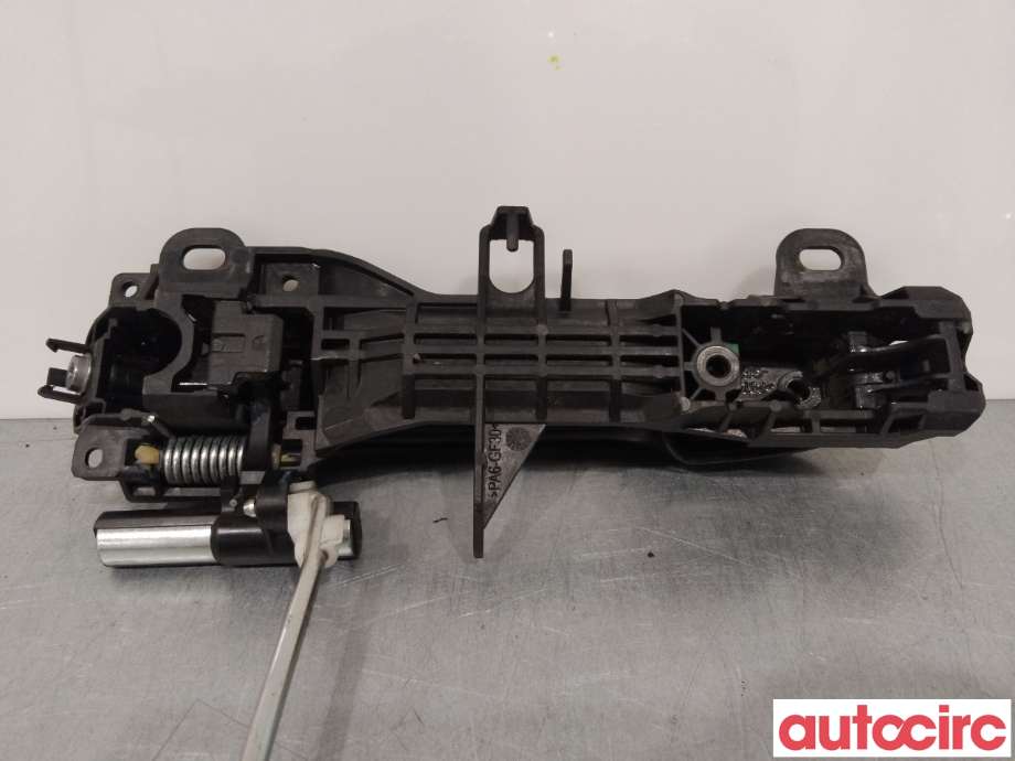 Dørhåndtak utv høyre foran til Toyota Yaris 2012-2014 (Type III, Fase 1)  (TOYOTA|692010D050|692170D912|692110D904)