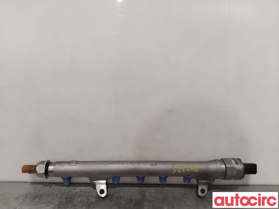 Dyseskinne (fuelrail) til Škoda Octavia 2009-2013 (Type II, Fase 2)  (SKODA|03L130089B|)