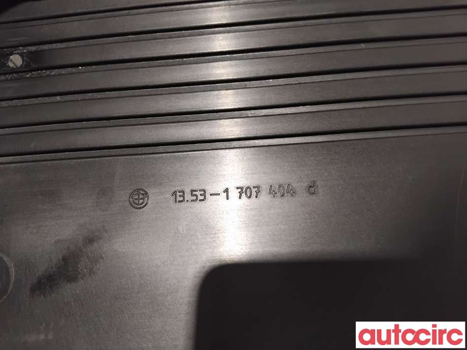 Motordeksel over motor til BMW 3-Serie 1998-2005 (E46) (E46) (BMW|11127526445||1353-1707404)