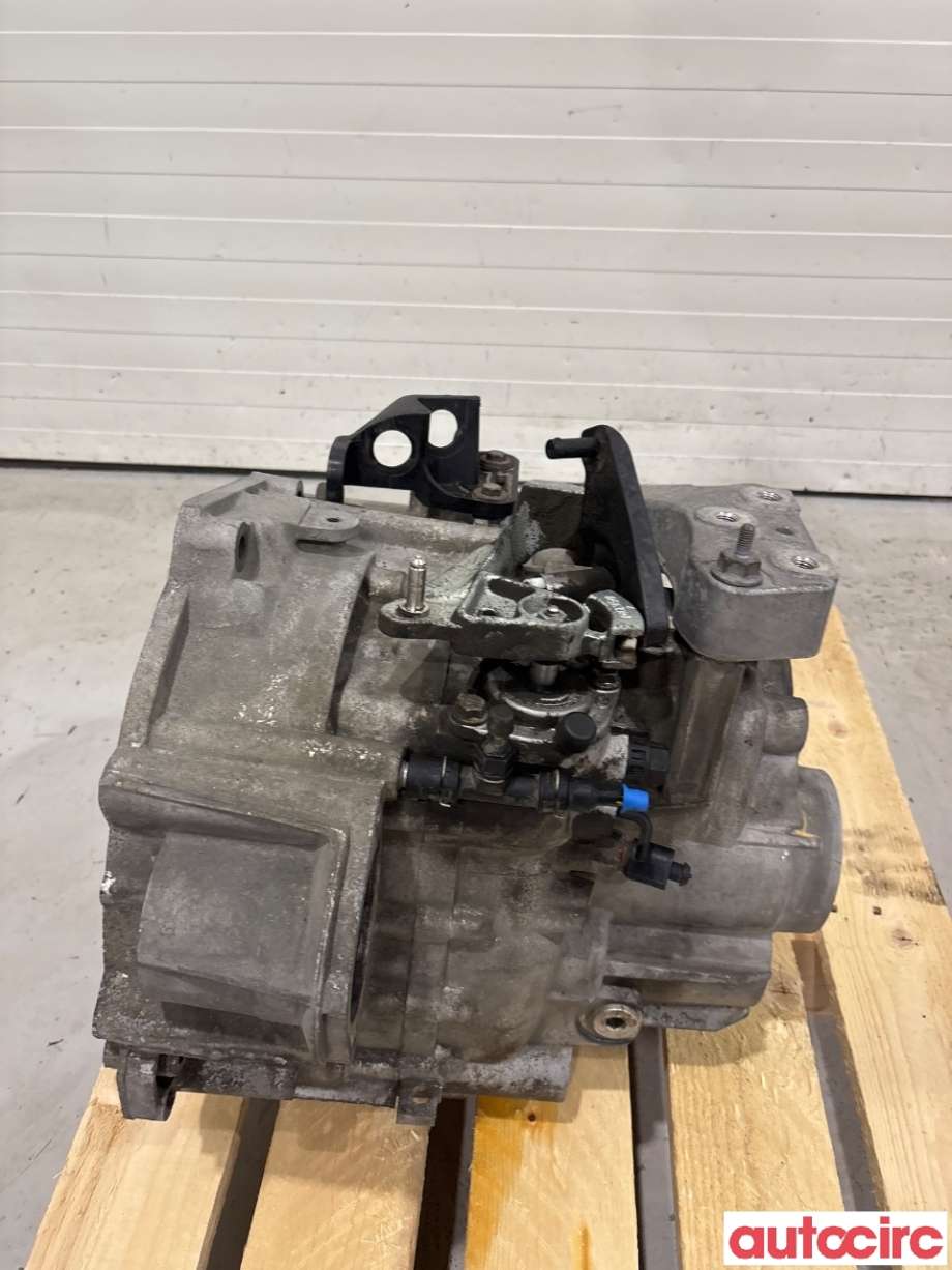 Girkasse manuell 6-trinn til Škoda Octavia 2009-2013 (Type II, Fase 2) (SKODA|02Q300013SX|NFQ|02Q300013S)