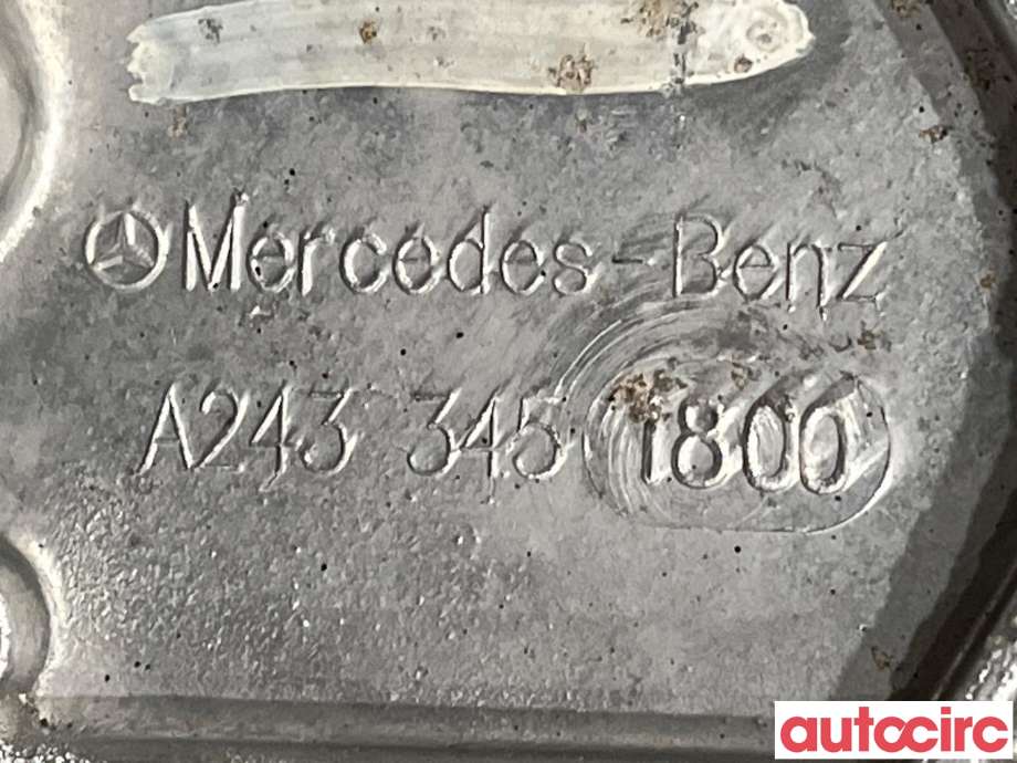 Motorfeste til Mercedes EQA 2021-->>  (MERCEDES|A2433451800)
