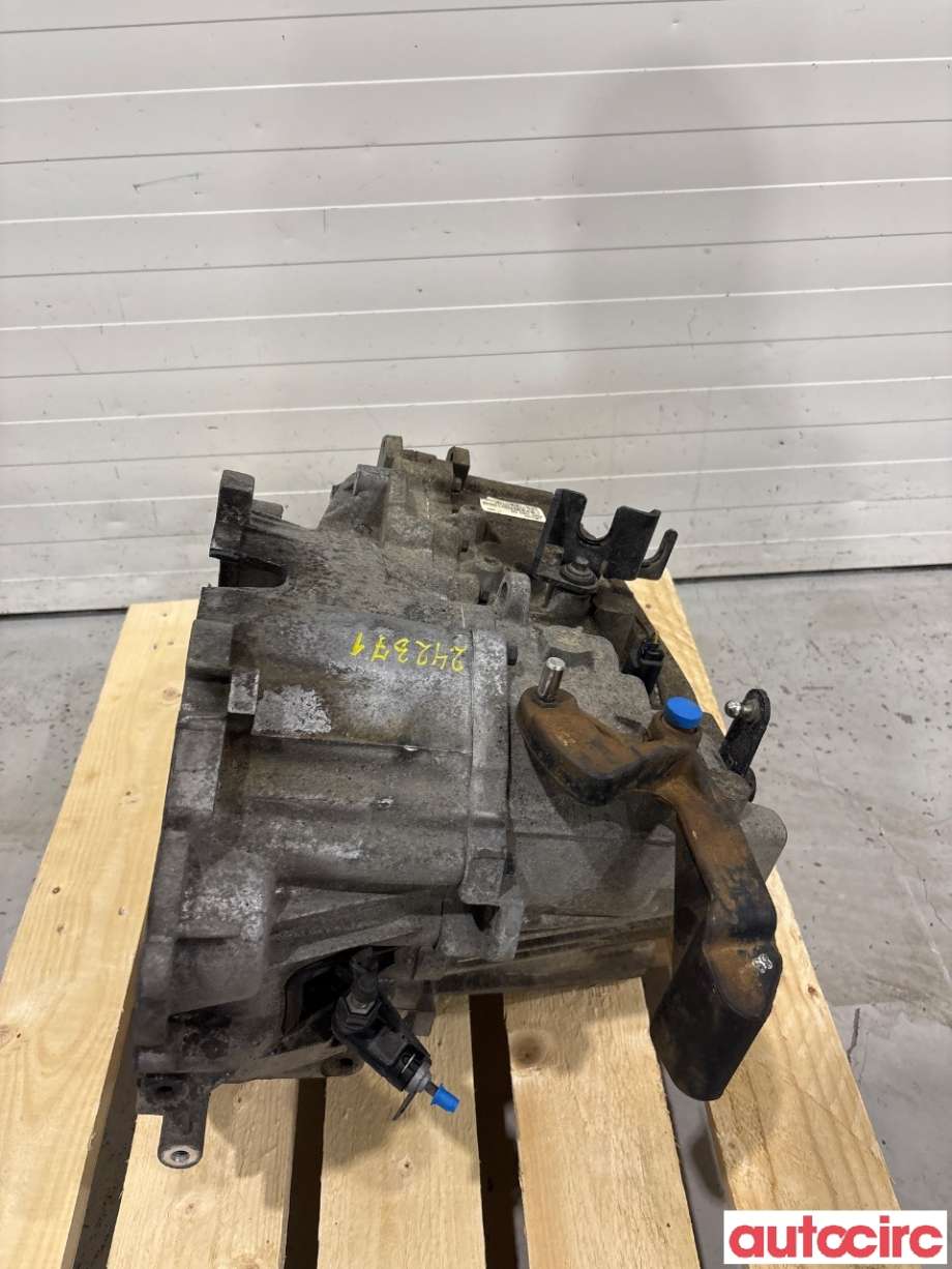 Girkasse manuell til Volvo V70 2005-2007 (Type II, Fase 2)  (VOLVO|8252132|)