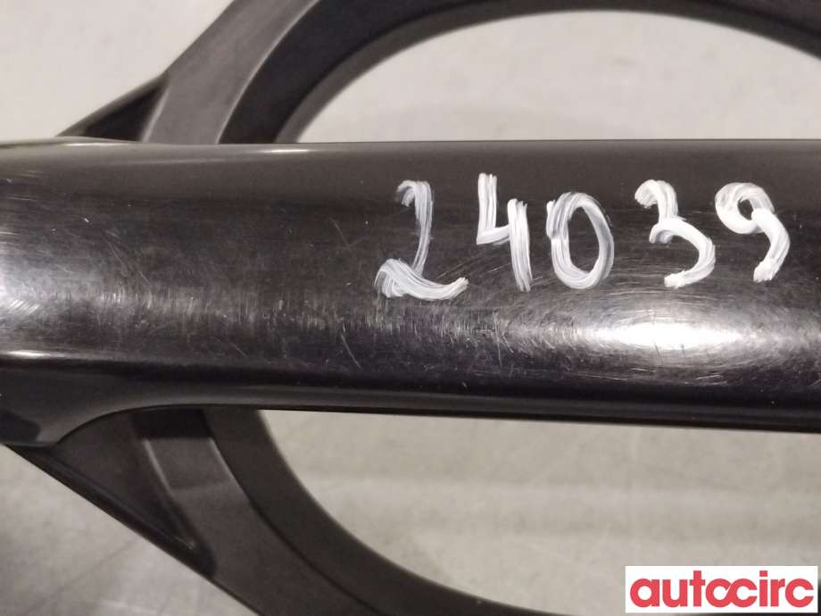 Dørhåndtak utv venstre bak til Mitsubishi Outlander 2010-2012 (Type II, Fase 2) (MITSUBISHI|5716A013XA|5746A007XA|5746A087)